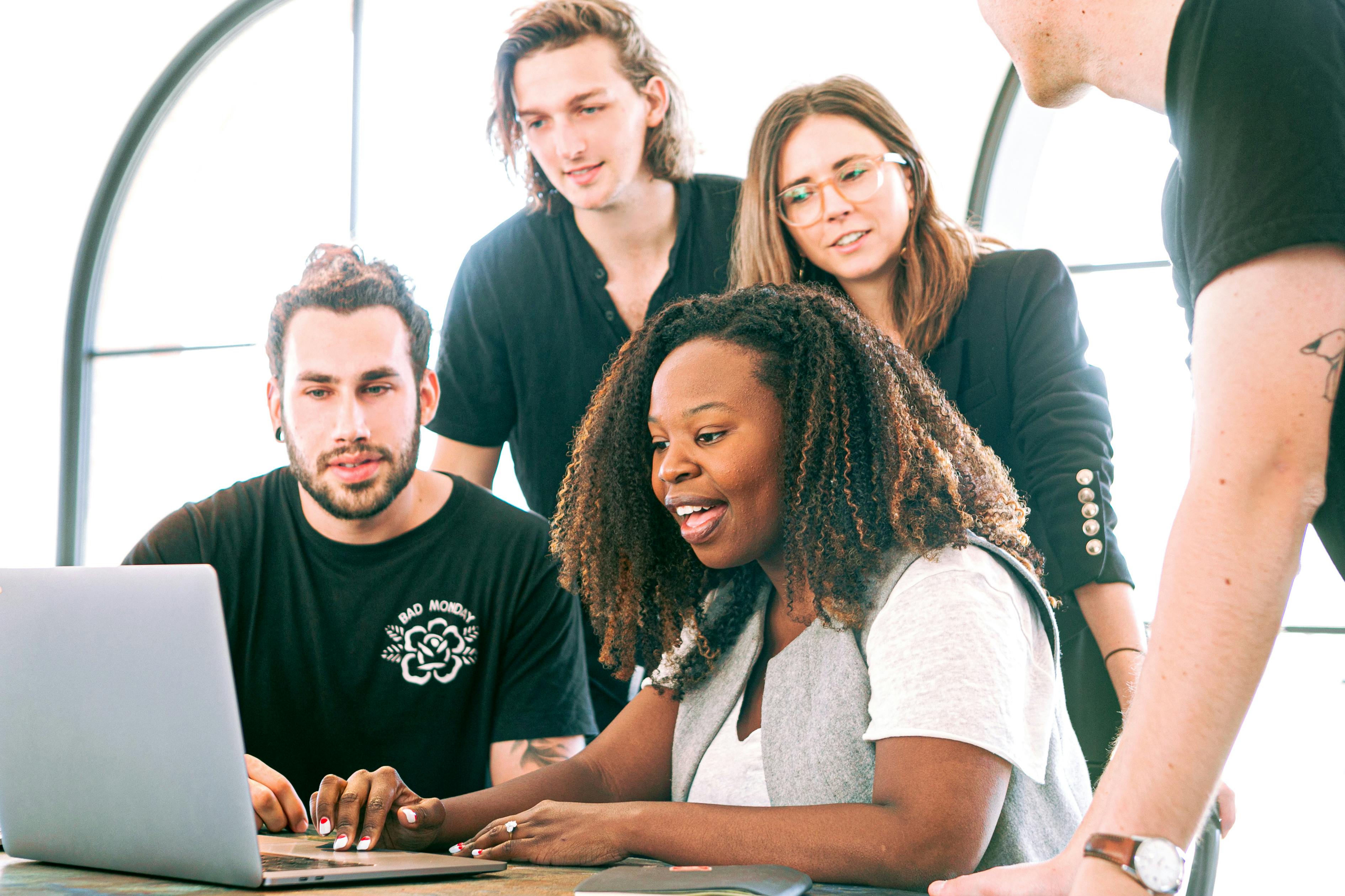 Was ist Cross-Channel-Marketing und wie funktioniert es?